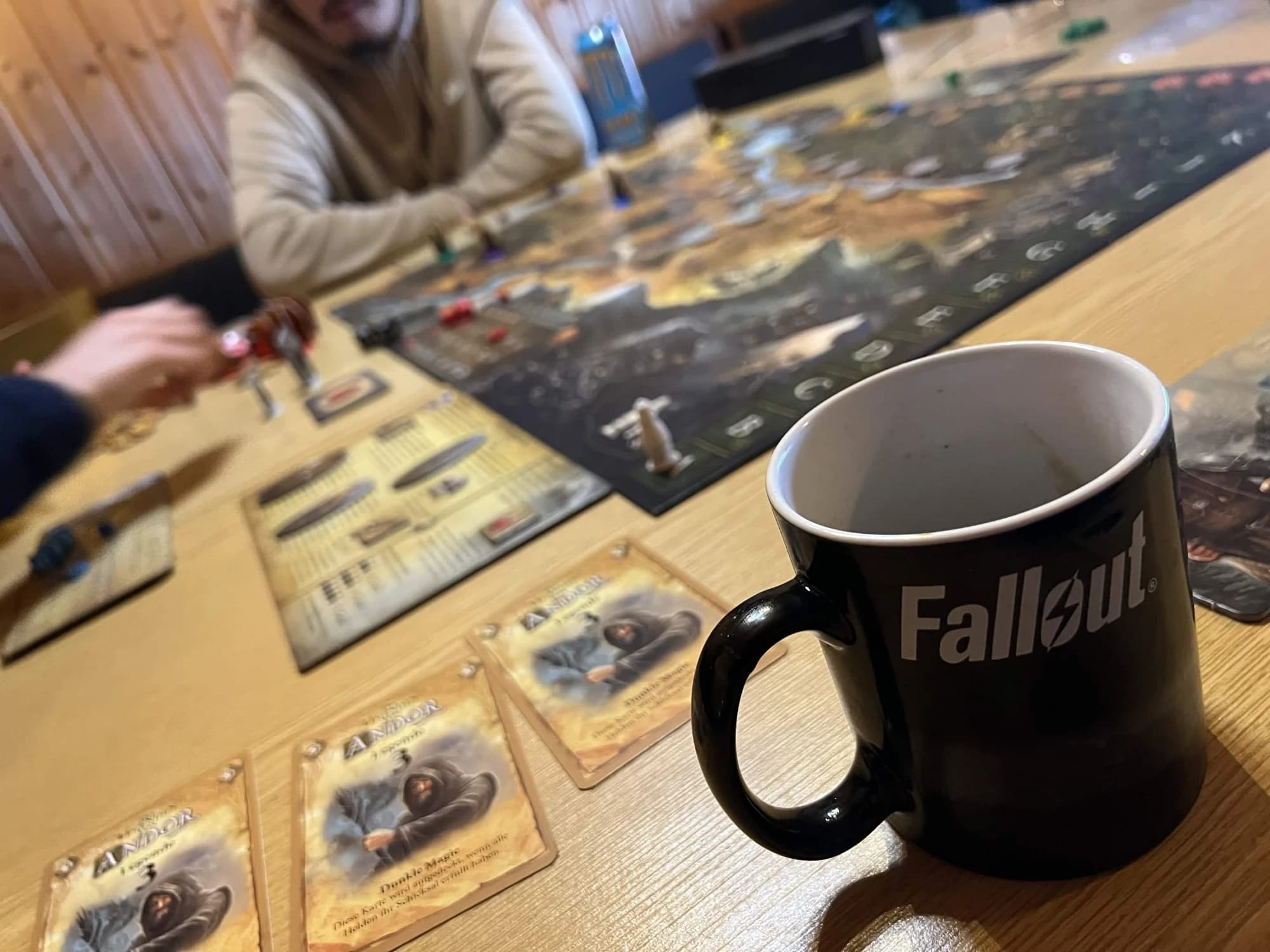 Brettspielabend — Die Legenden von Andor auf dem Tisch